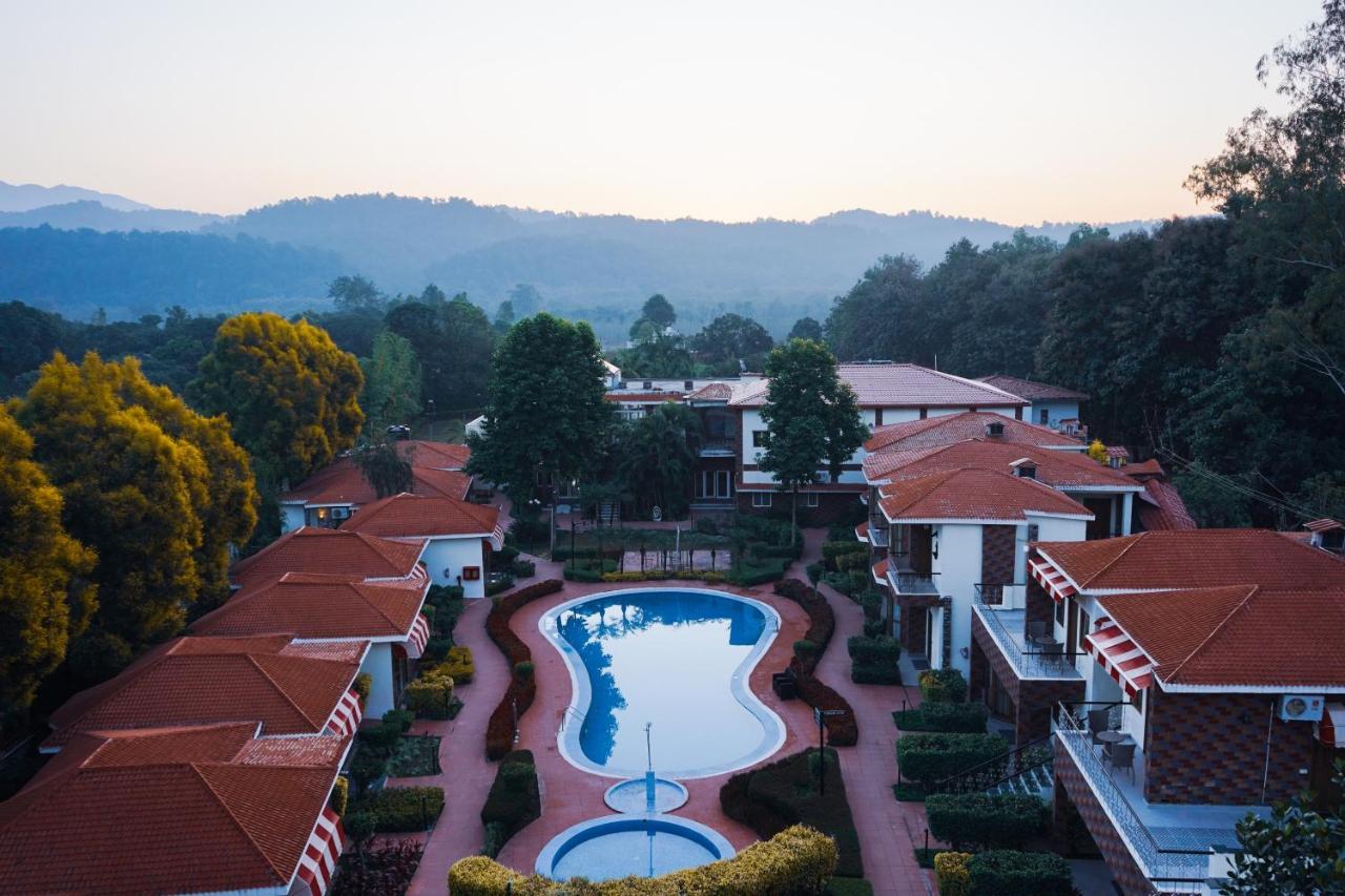 Country Inn Tarika Riverside Resort Jim Corbett Garjia Exterior foto