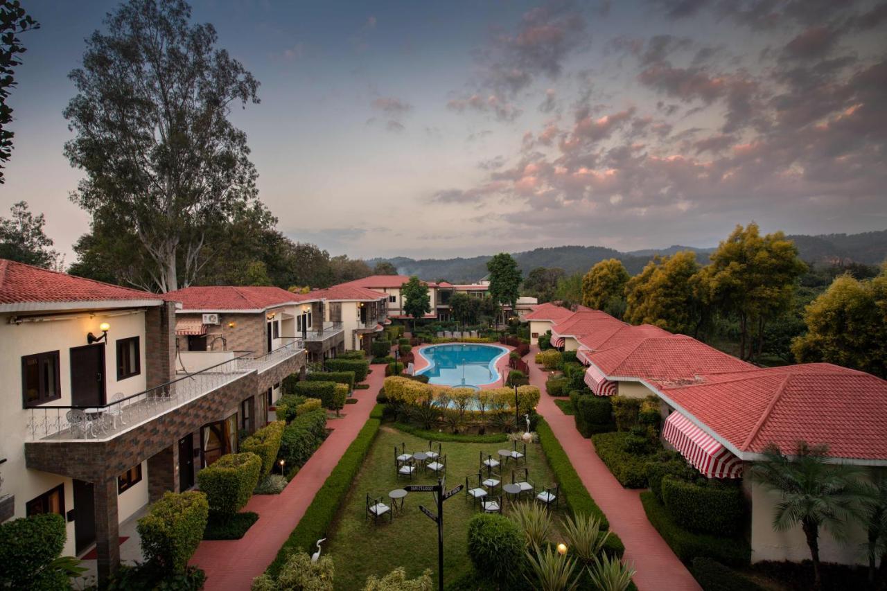 Country Inn Tarika Riverside Resort Jim Corbett Garjia Exterior foto